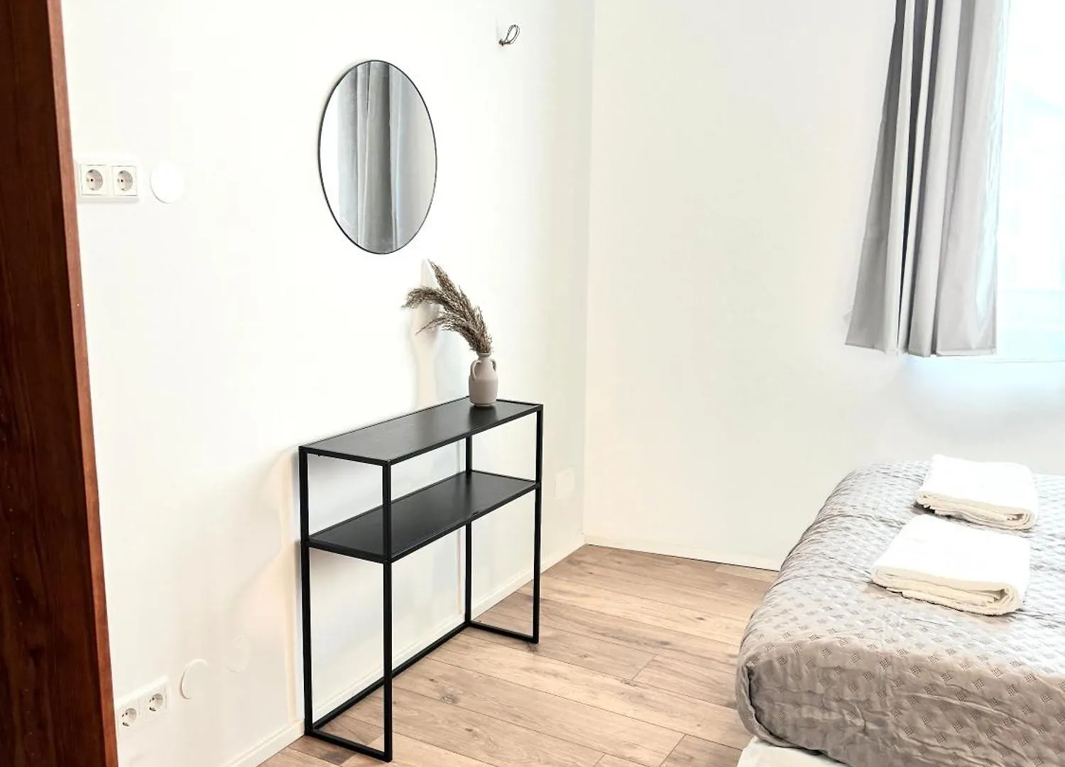 Heaven Homes - 15 Gehmin Bis Zur Innenstadt Dusseldorf 0*,  Germany